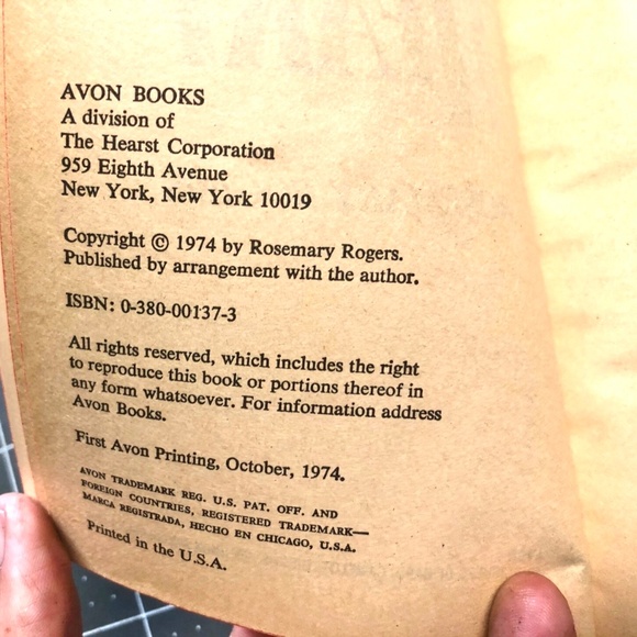 **SOLD***1974 The WILDEST HEART~Rosemary Rogers~Avon PB Romance Novel Book - Picture 7 of 9